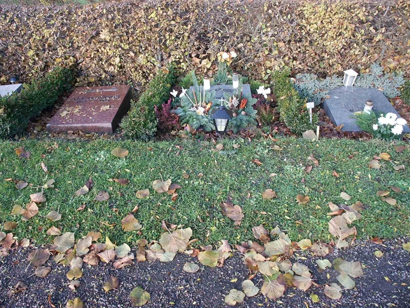 Grave number: KK NV I B    37