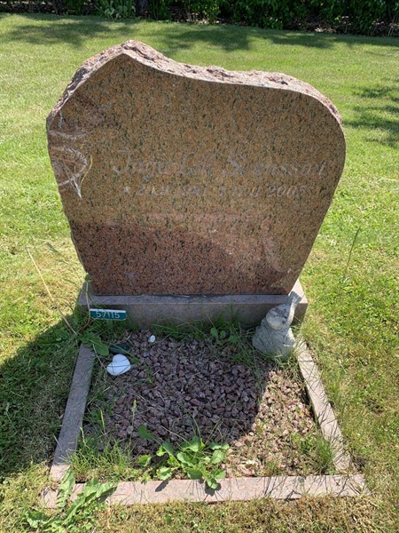 Grave number: R 07   115