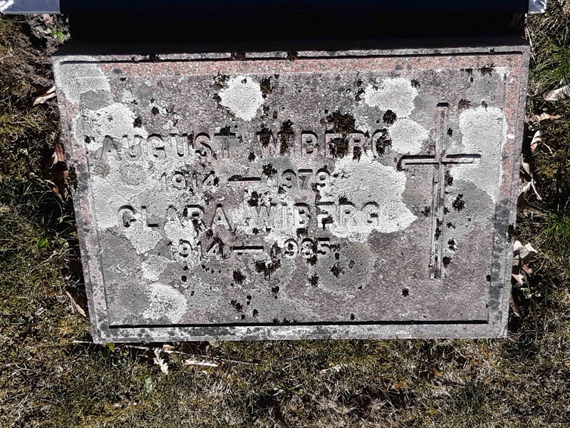 Grave number: NO 08   155