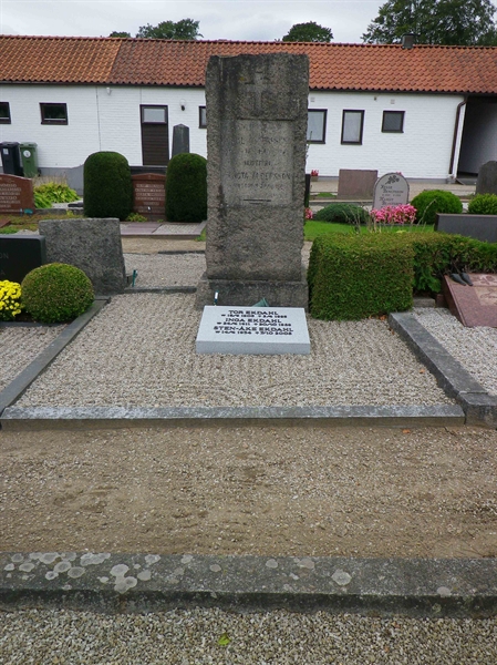 Grave number: OS K   240, 241