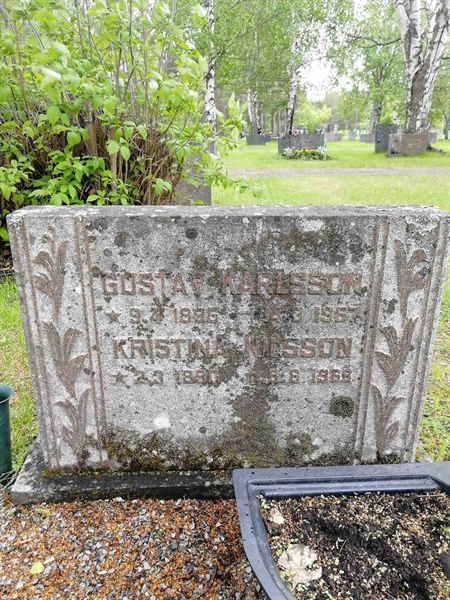 Grave number: NK 02     3