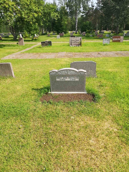 Grave number: NK 04    55