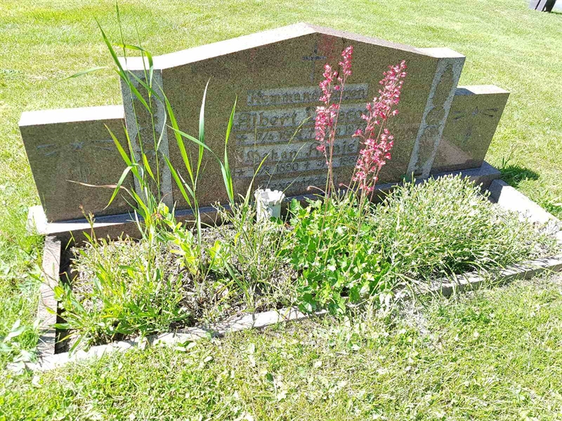 Grave number: 01  1912