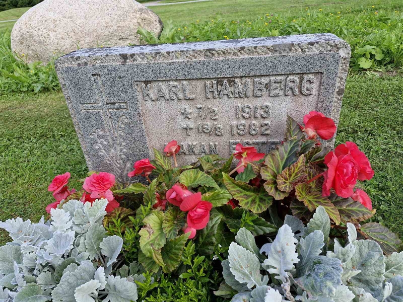 Grave number: AK D  5189