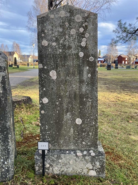 Hautatunnus: 2 A     9