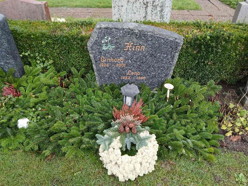 Hautatunnus: Si U    50