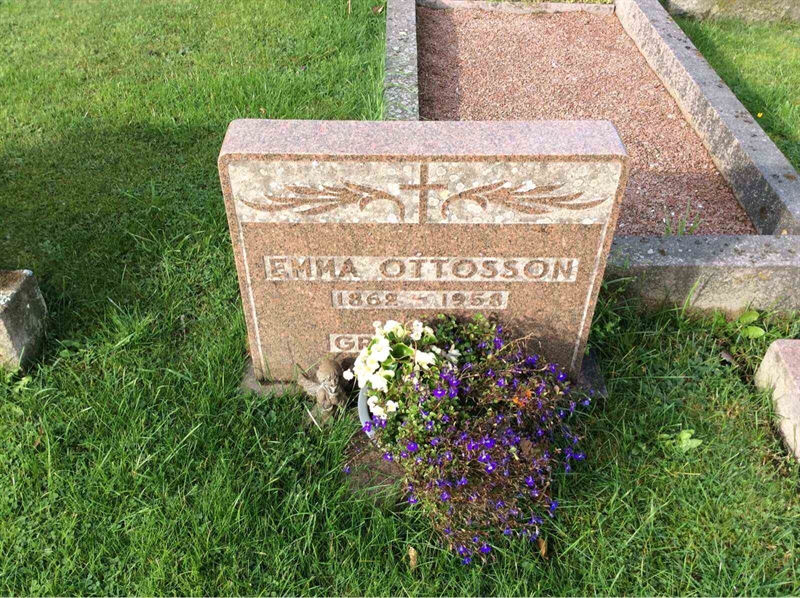 Grave number: KG 09   443