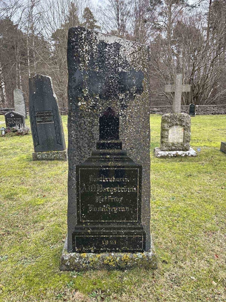 Grave number: L C 29