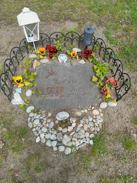 Grave number: 20 R 34