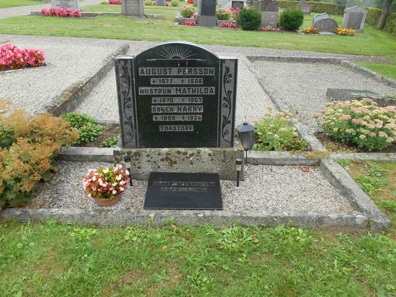 Grave number: VM B    34, 35