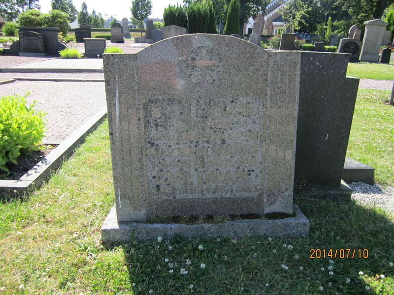 Grave number: 8 O    15