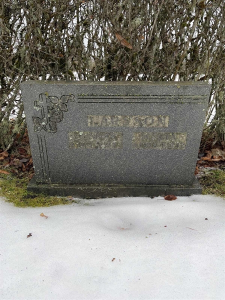 Hautatunnus: SJ M    82