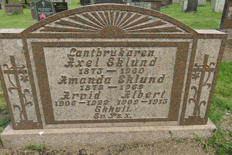 Grave number: 01 B    13, 14, 15