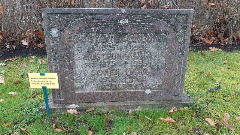 Grave number: 3 C 12    56