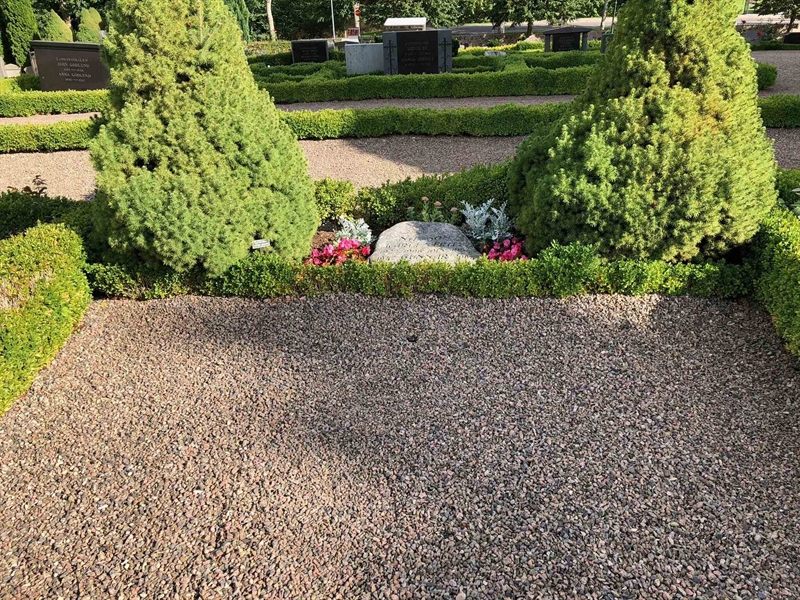 Grave number: KÅ 14    11, 12
