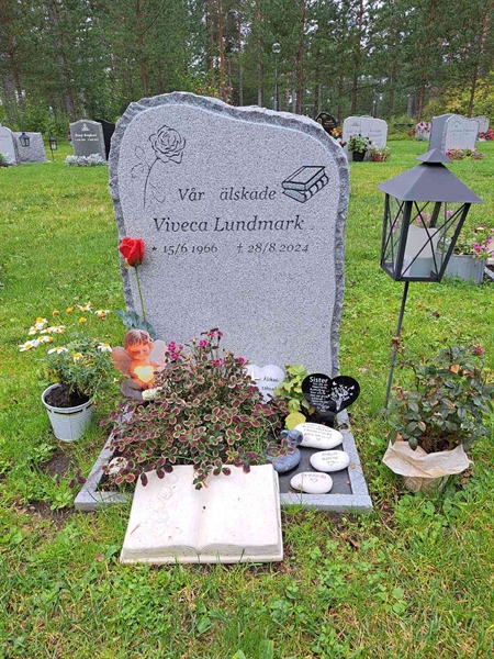 Grave number: 2 Q  2768