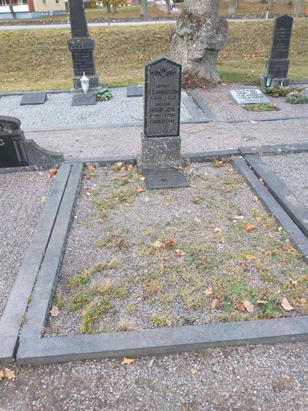 Grave number: VK C   431, 432