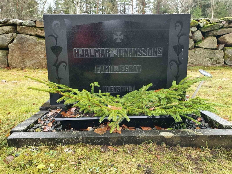 Grave number: Å N    41