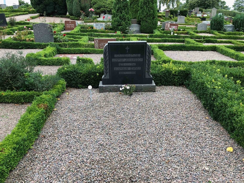 Grave number: Kå 16     7, 8