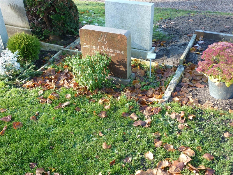 Grave number: VK L    54