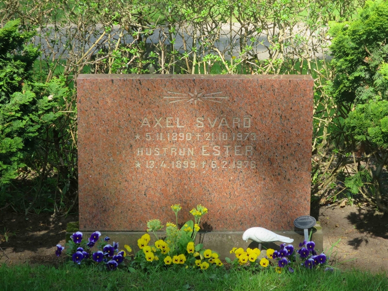 Grave number: HÖB 68    41