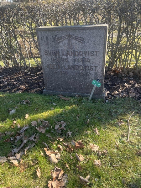 Grave number: 1 3 F1 12