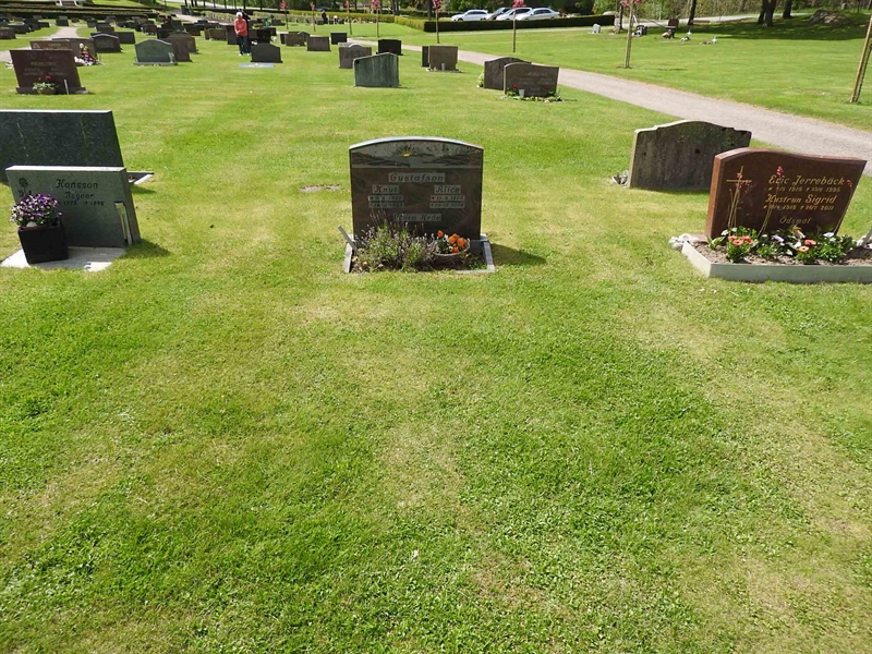 Gravnummer: BK T   113-114