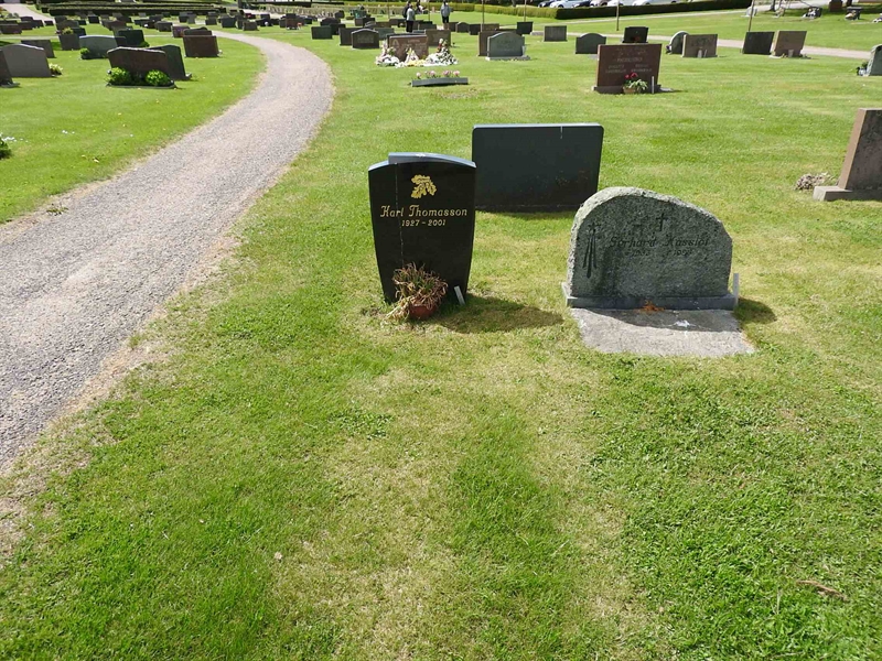 Gravnummer: BK T   122