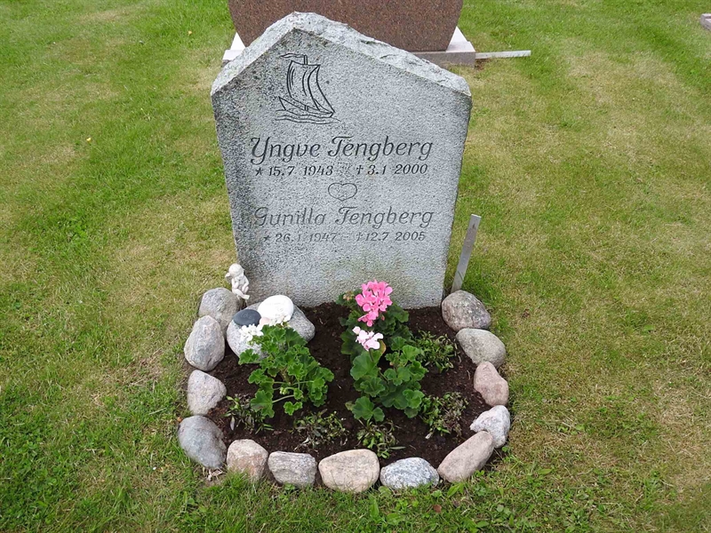 Gravnummer: BK T   139-140