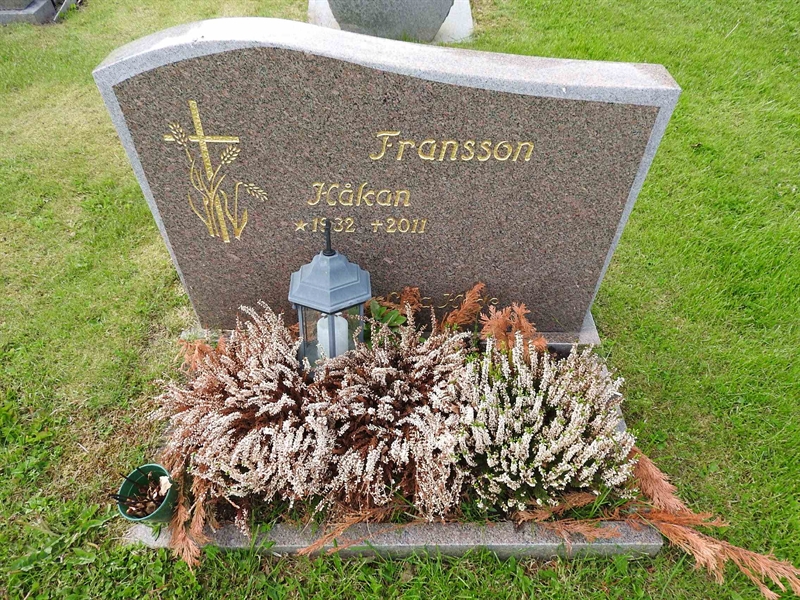 Gravnummer: BK T   180-181