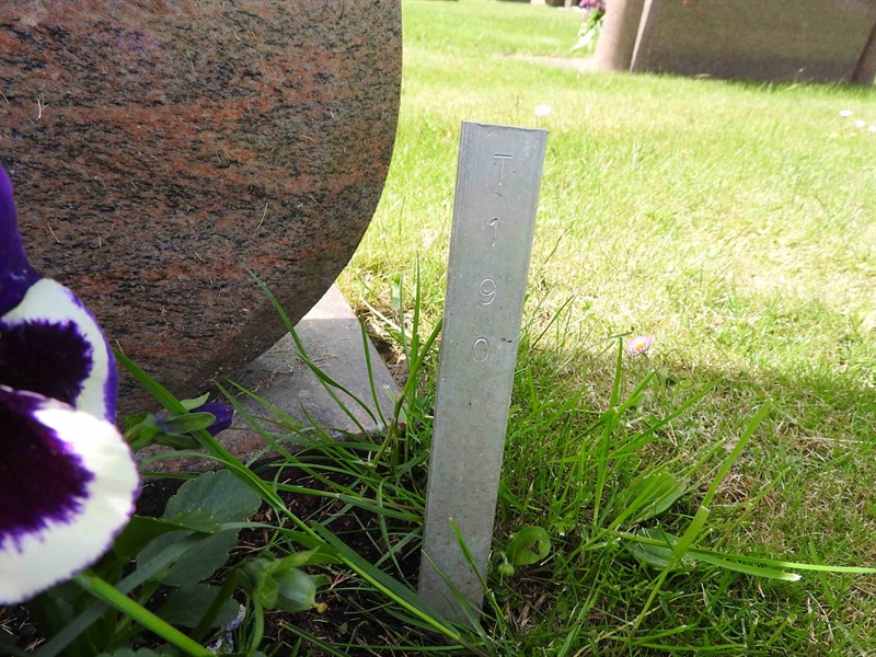 Gravnummer: BK T   190