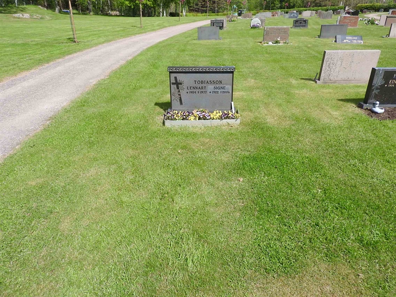 Gravnummer: BK T    21-22