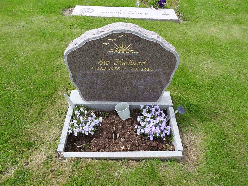 Gravnummer: BK T   232-233