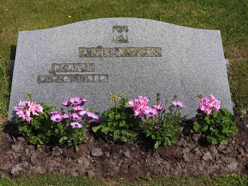 Gravnummer: BK T    89-90