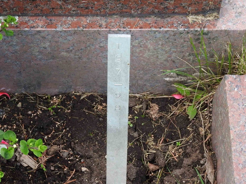 Gravnummer: BK T    97-98