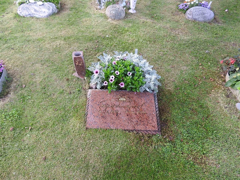 Hautatunnus: BK UA    11