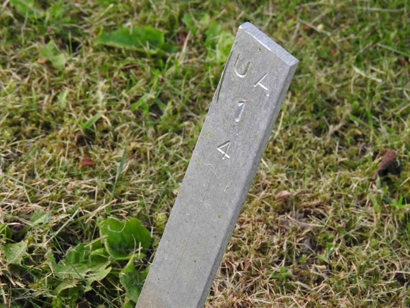 Hautatunnus: BK UA    14