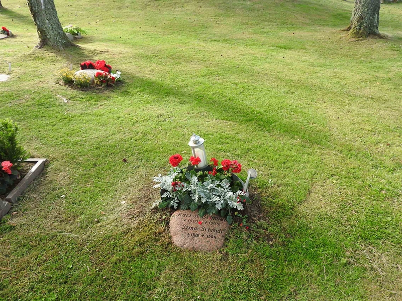 Hautatunnus: BK UA    69