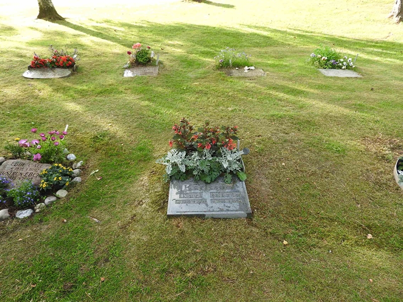 Hautatunnus: BK UA    84