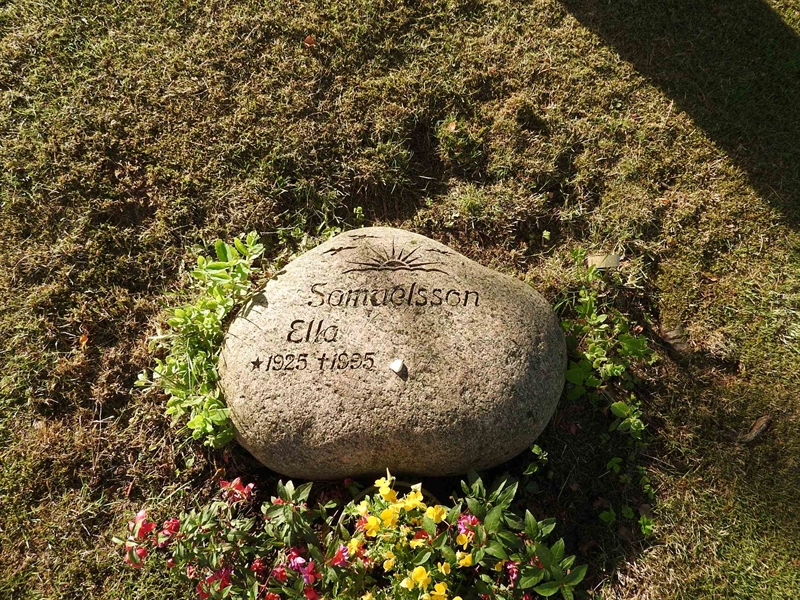 Grave number: BK UA    77