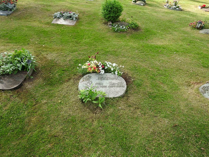 Hautatunnus: BK UA    74