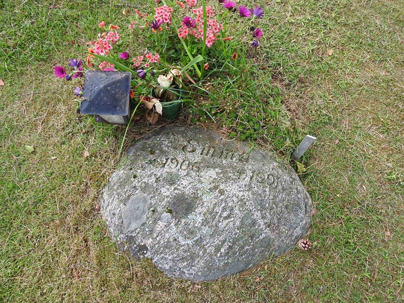 Grave number: BK UA    81