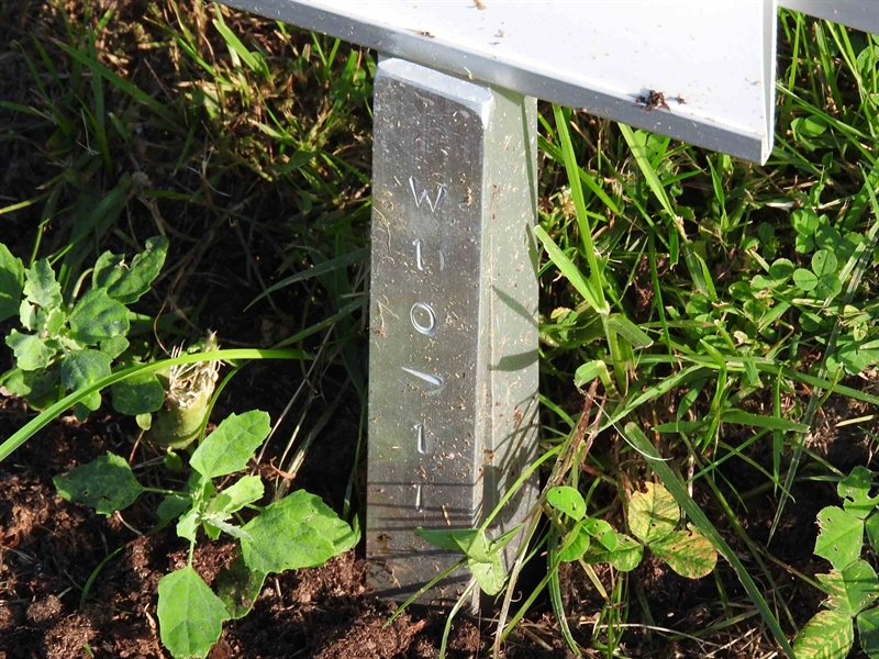 Grave number: BK W    10-11