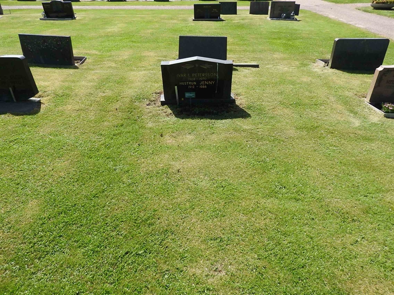 Gravnummer: BK R    33-34