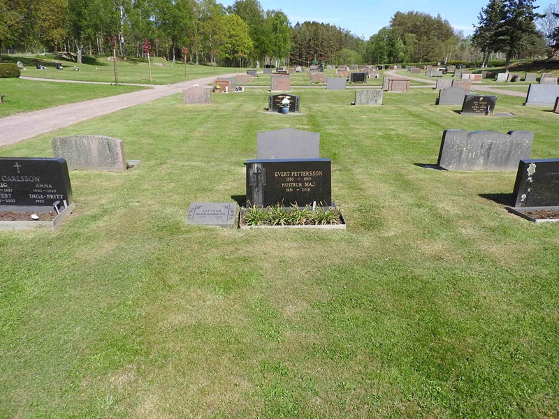 Gravnummer: BK R    23-24