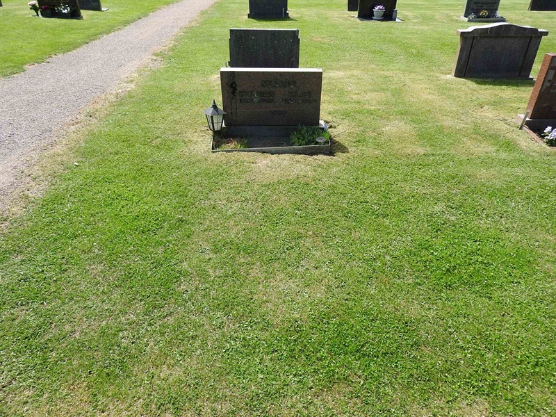 Gravnummer: BK R    79-80