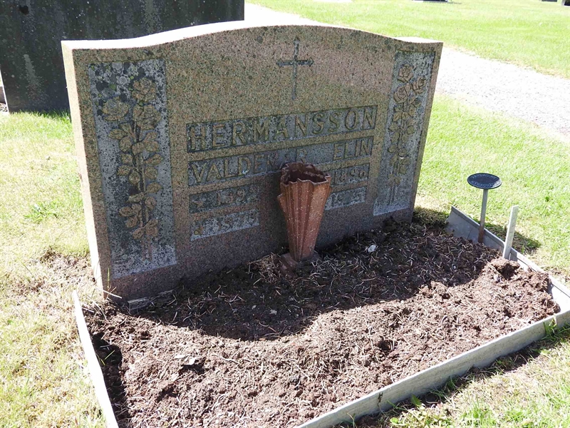 Gravnummer: BK S    49-50