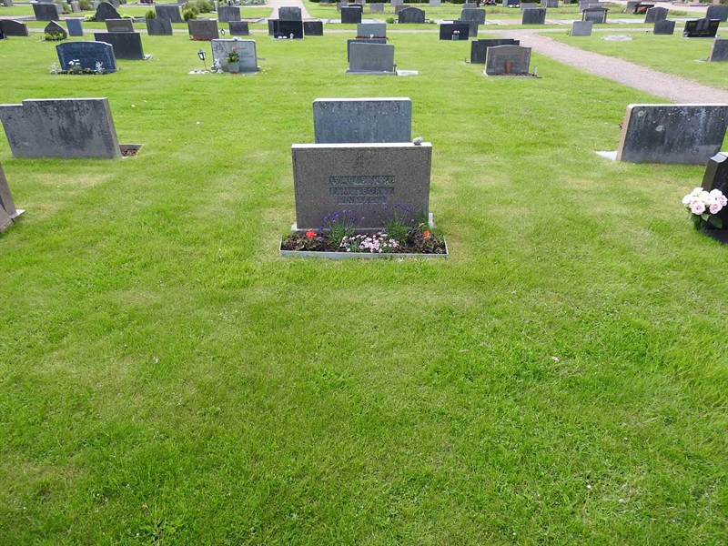 Gravnummer: BK S    83-84