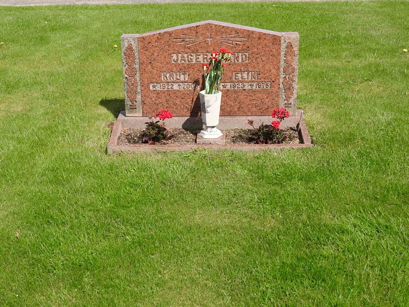 Gravnummer: BK S    99-100