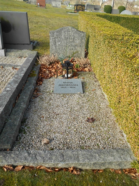 Grave number: NÅ G3   118